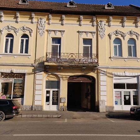 Sandor Apartment Calarasilor Targu-Mures Bagian luar foto