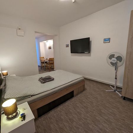 Sandor Apartment Calarasilor Targu-Mures Bagian luar foto